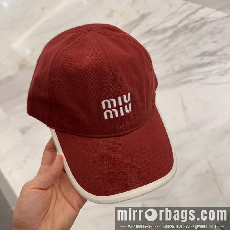Miumiu Hat dx36