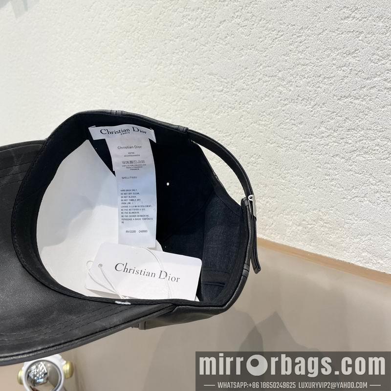 Dior Hat 072802