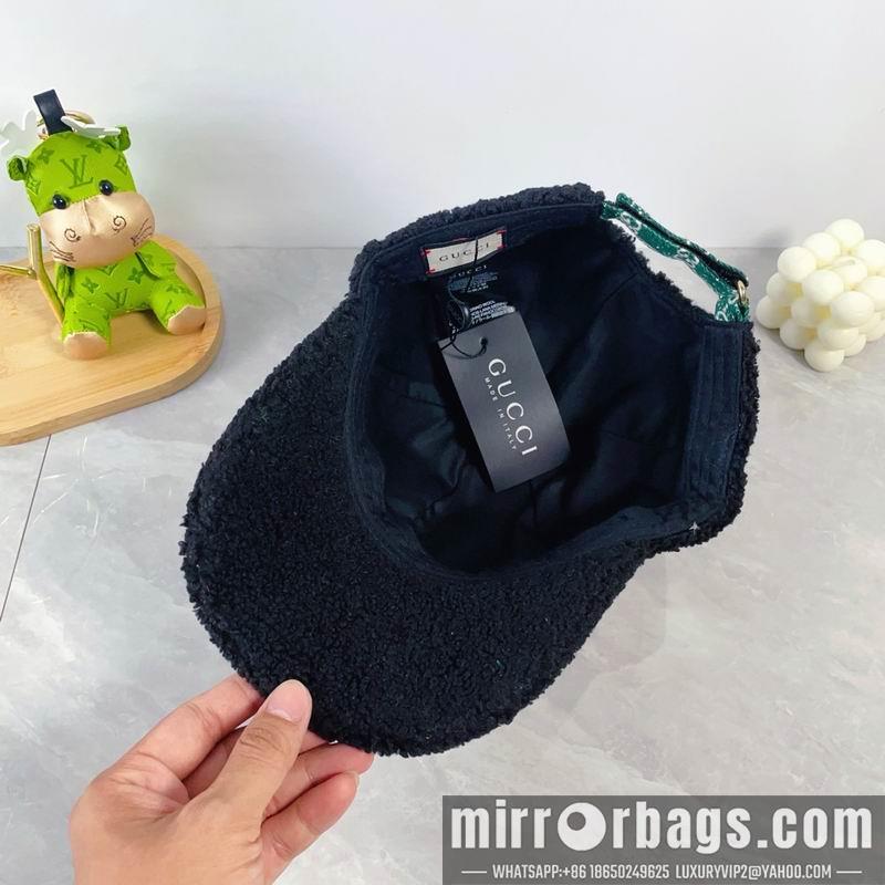 Gucci Hat dx140