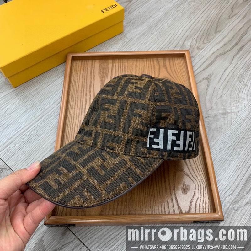Fendi Hat dx101