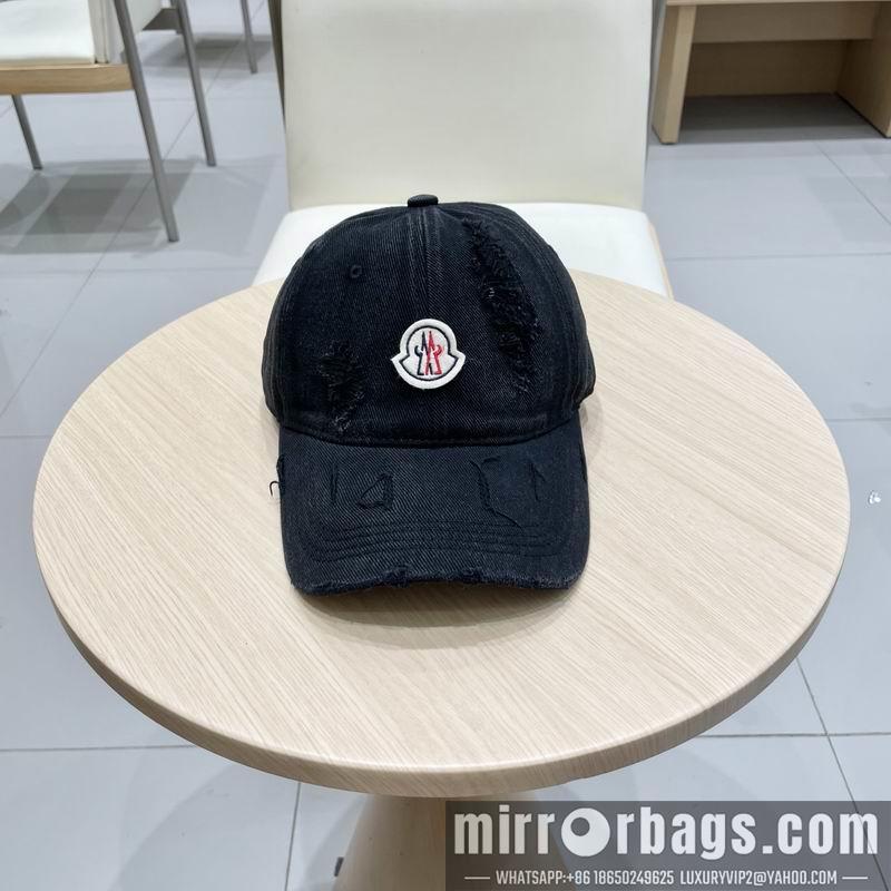 Moncler Hat 021003