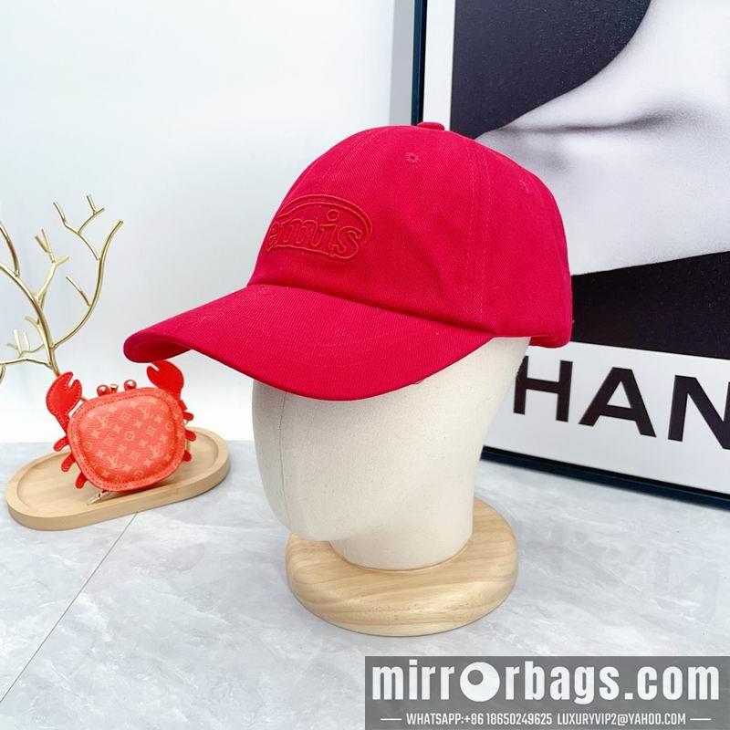 Emis Hat dx03