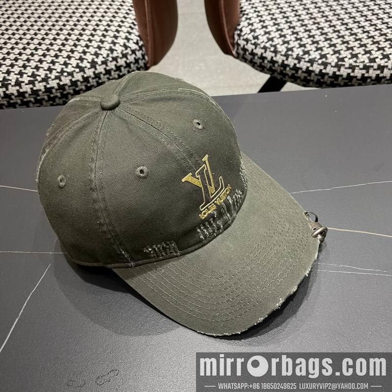 LV Hat 040206