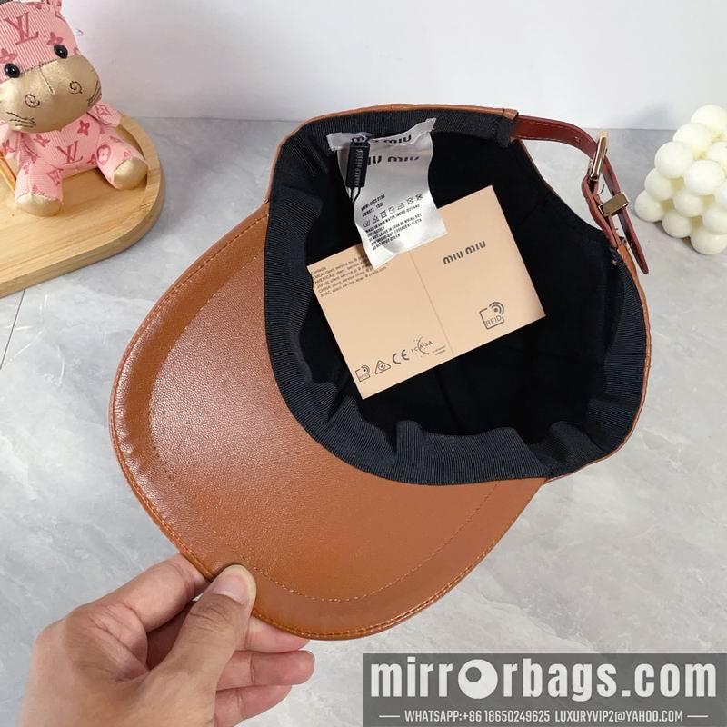 Miumiu Hat dx73
