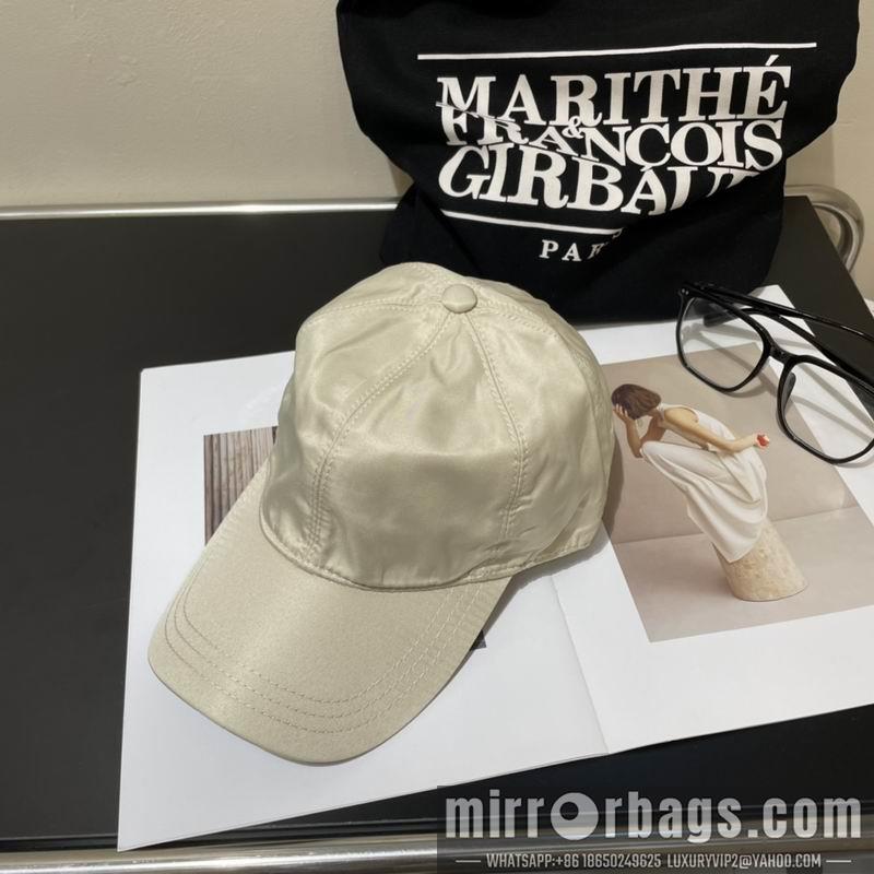 Prada Hat dx16