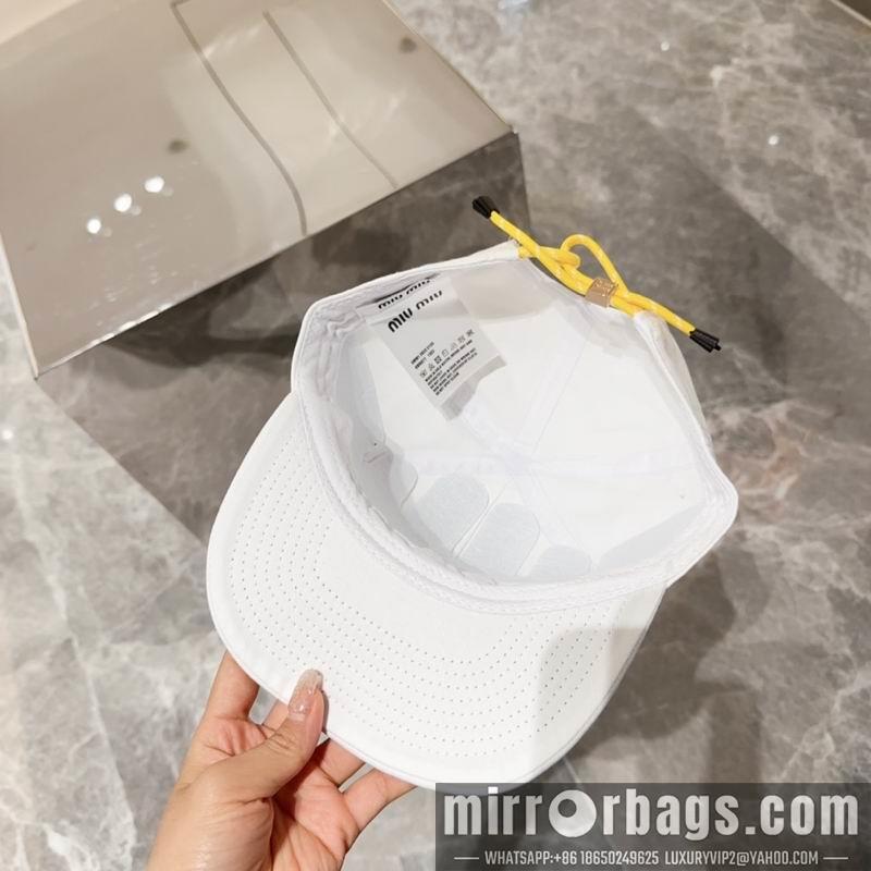 Miumiu Hat 050704