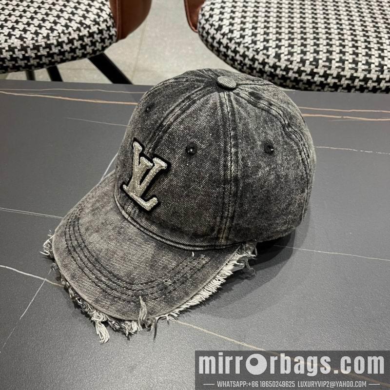 LV Hat 071302