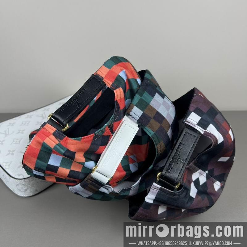 LV Hat dx69