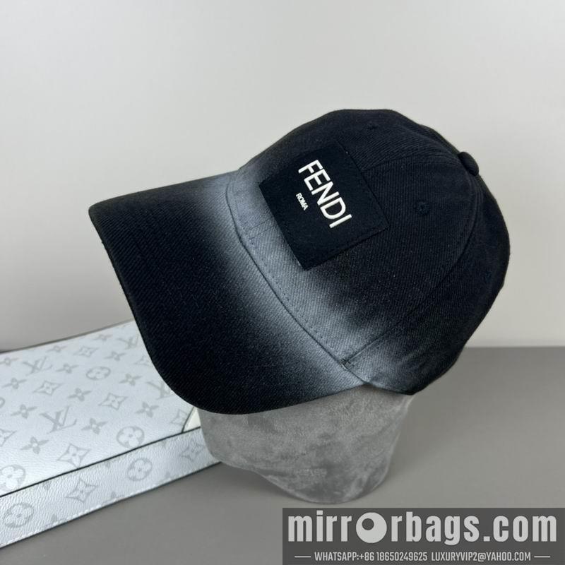 Fendi Hat dx67