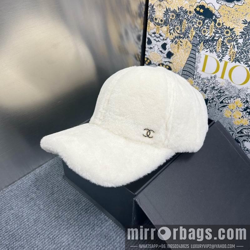 Chanel Hat dx60