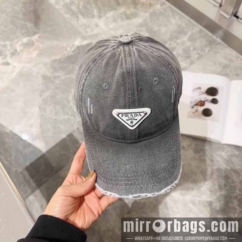 Prada Hat dx22
