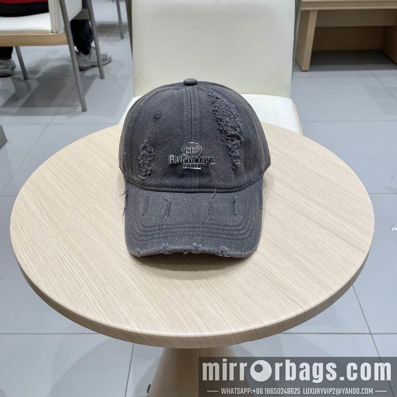Balenciaga Hat 021008
