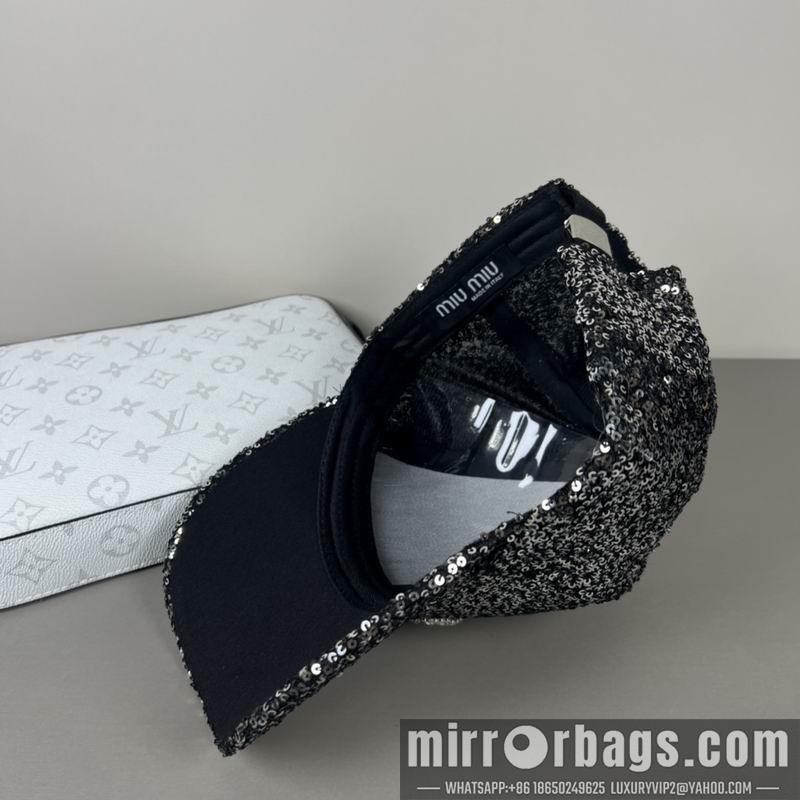 Miumiu Hat dx40