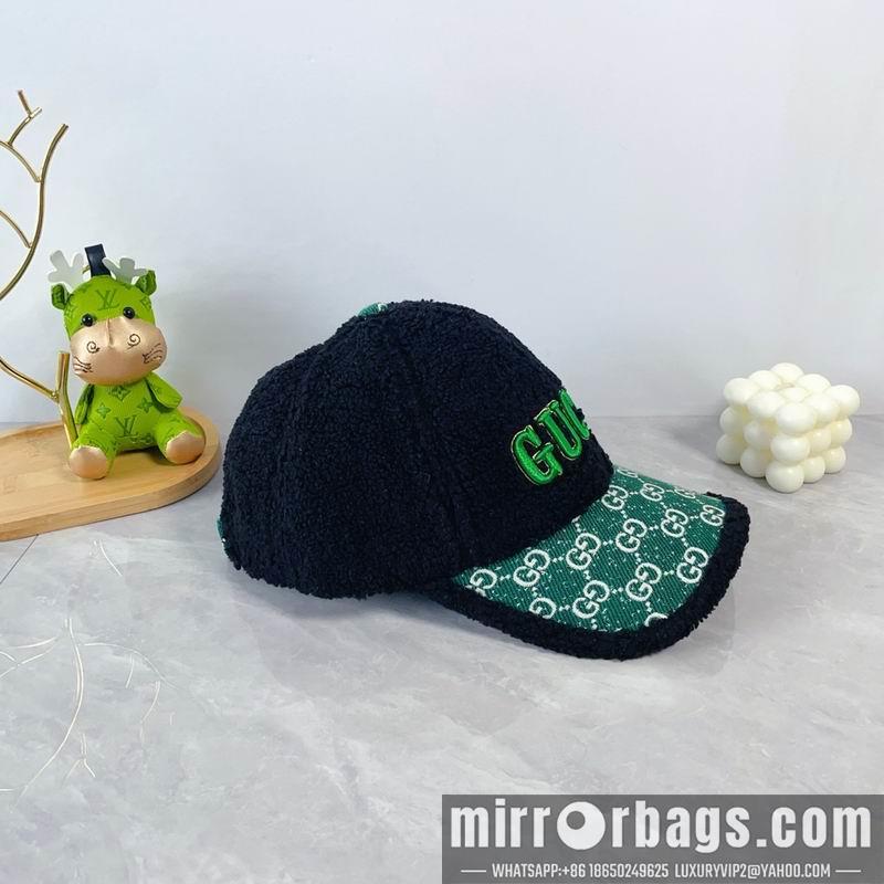 Gucci Hat dx140