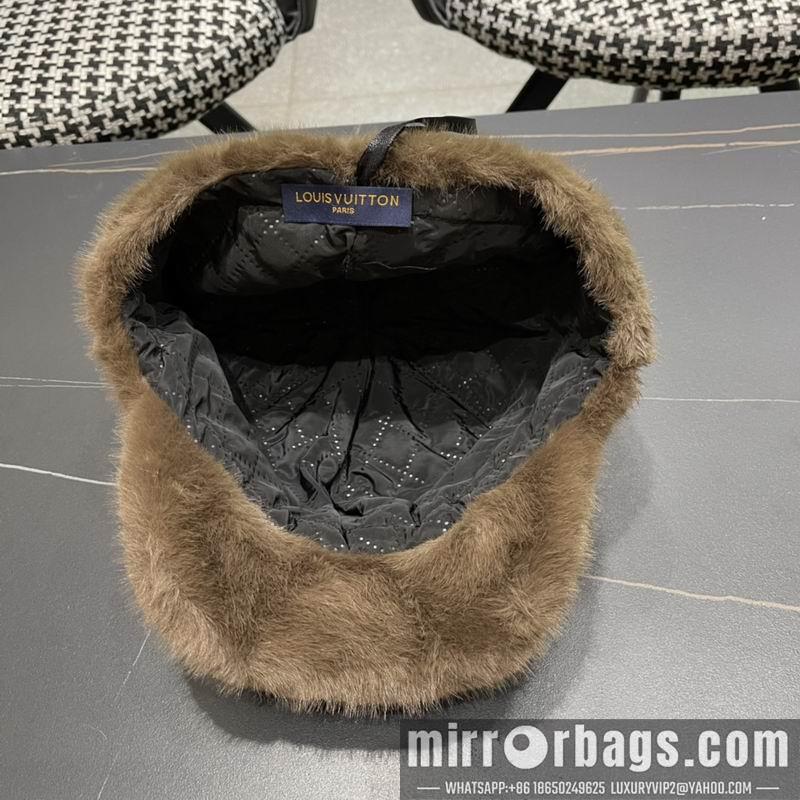 LV Hat 081004