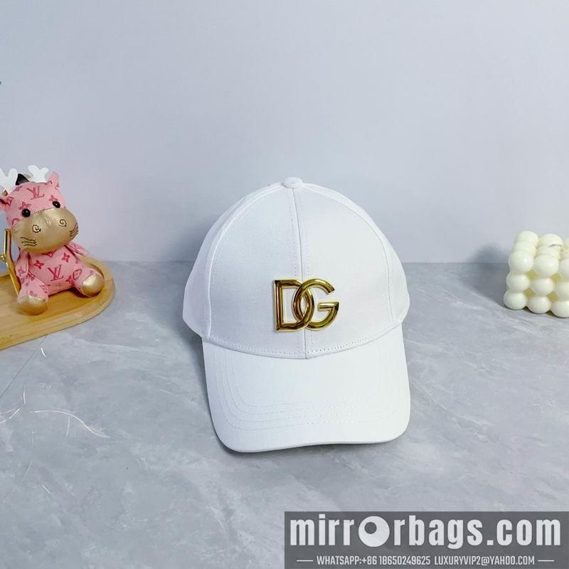 DG Hat dx14