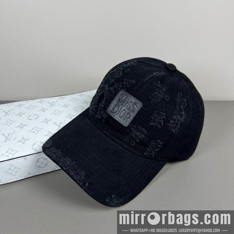 Dior Hat dx07