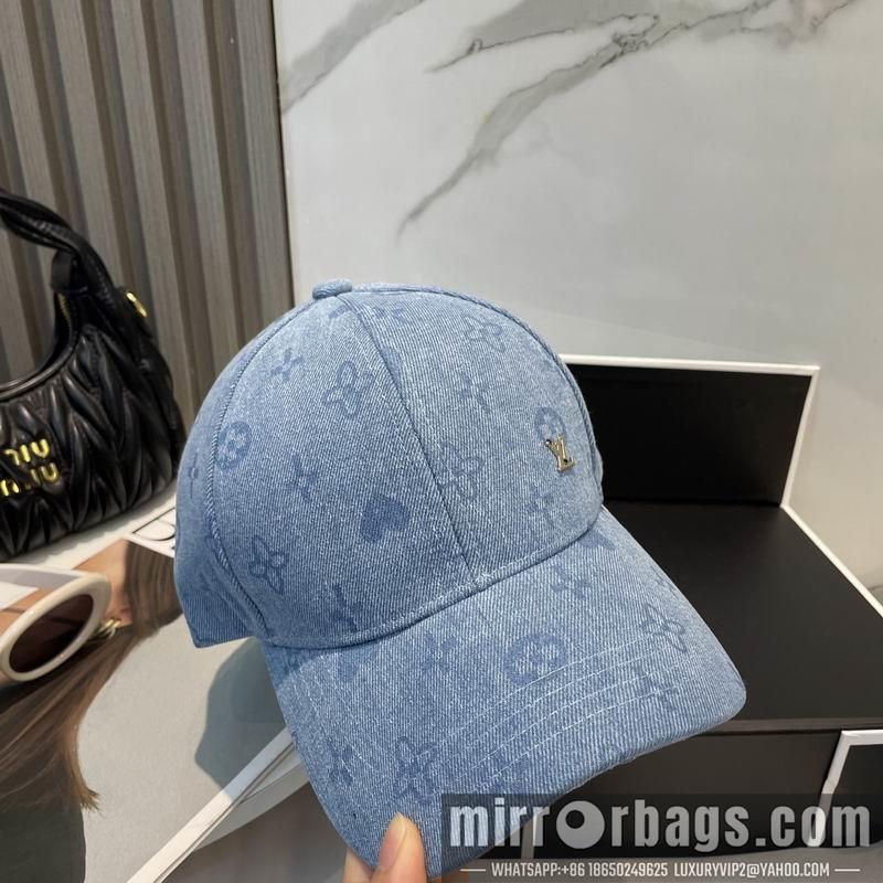 LV Hat dx70