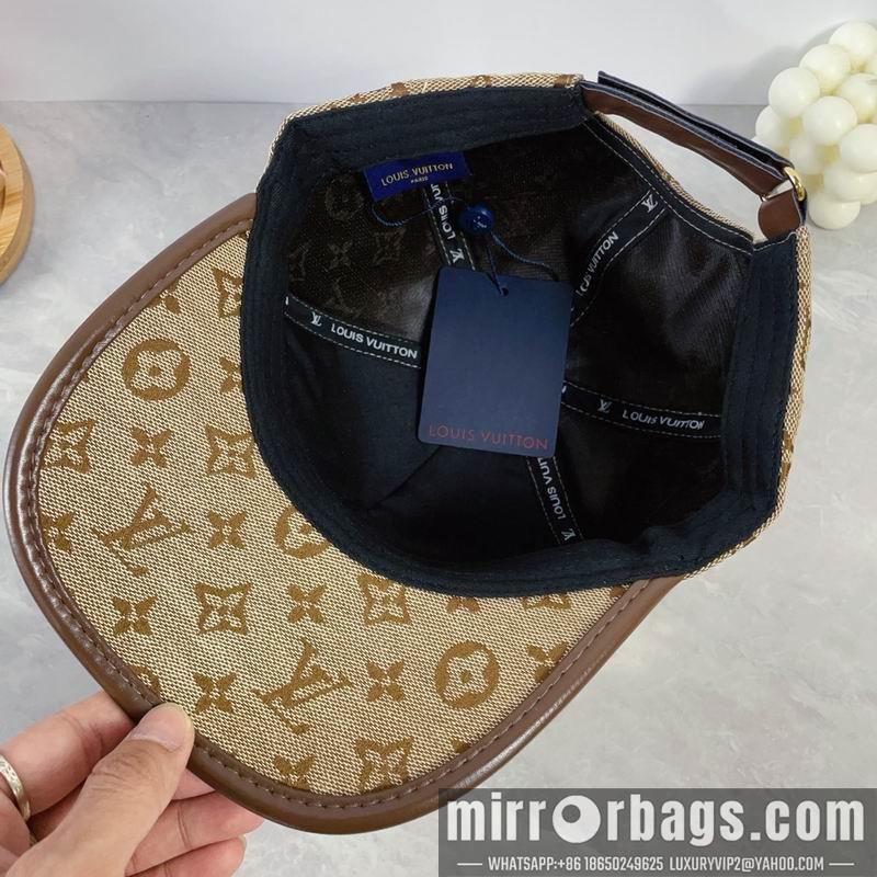 LV Hat dx37