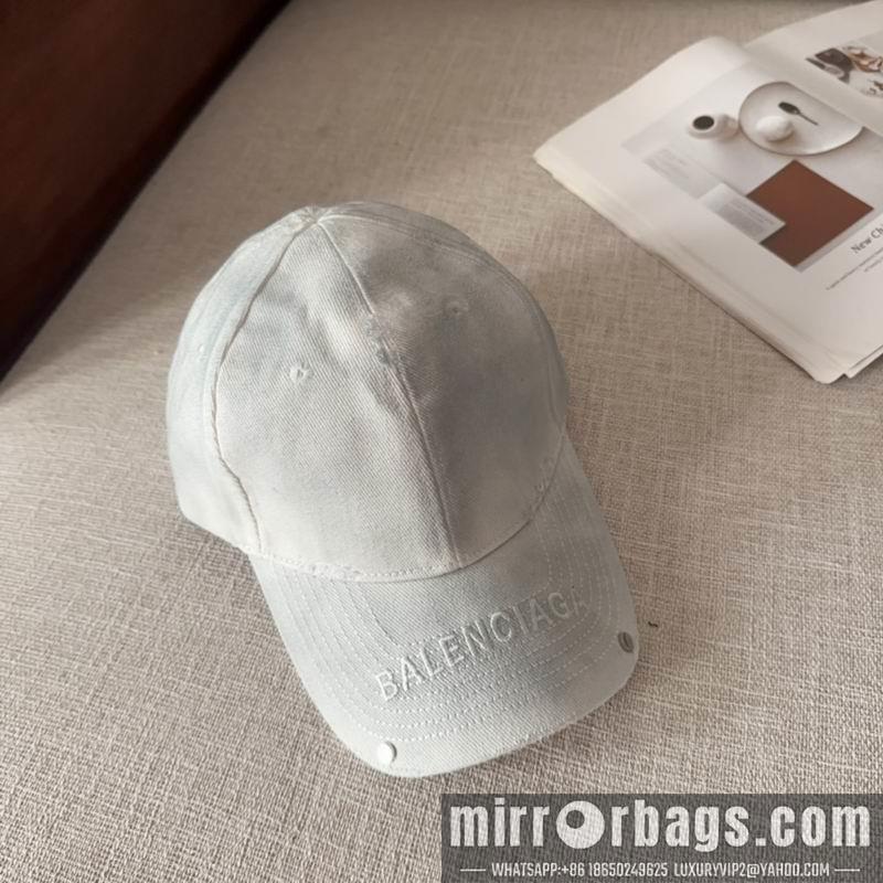 Balenciaga Hat dx23