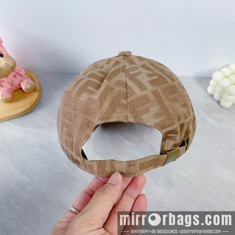 Fendi Hat dx29