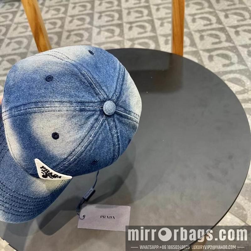 Prada Hat 041401