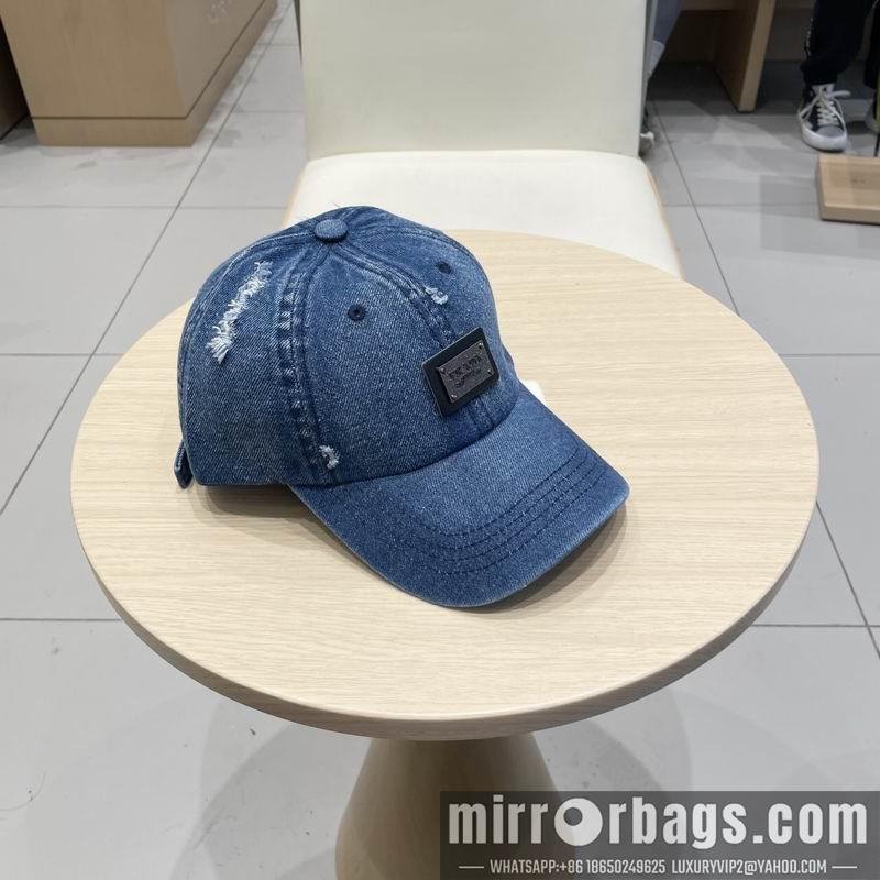 Prada Hat 040201