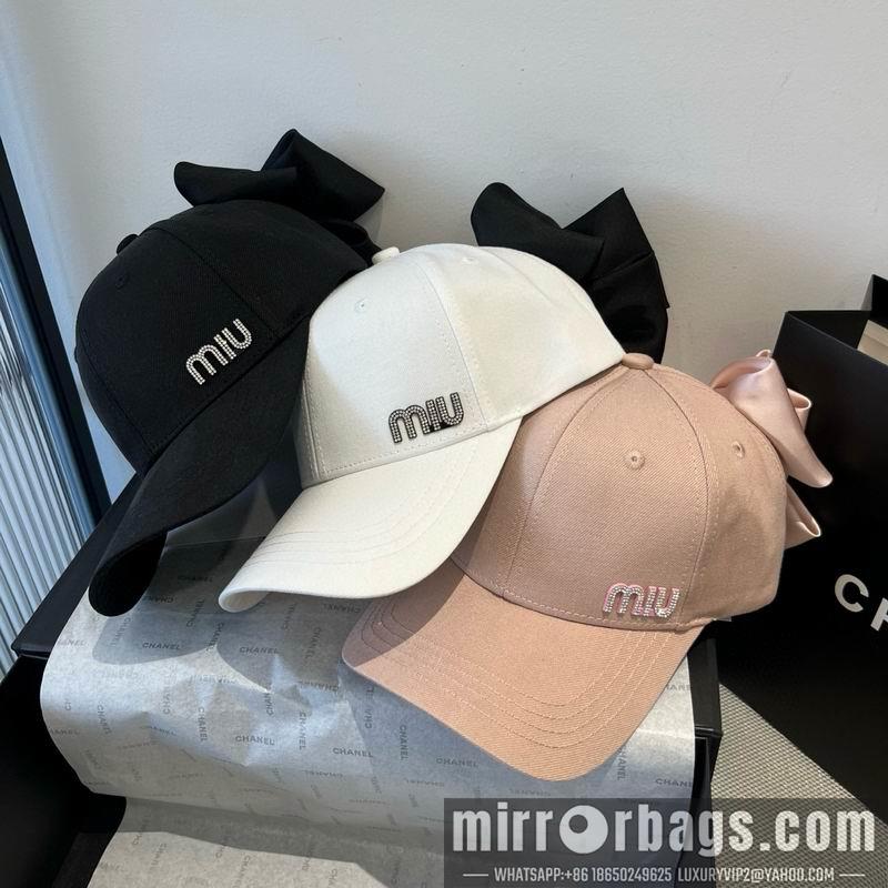 Miumiu Hat dx06