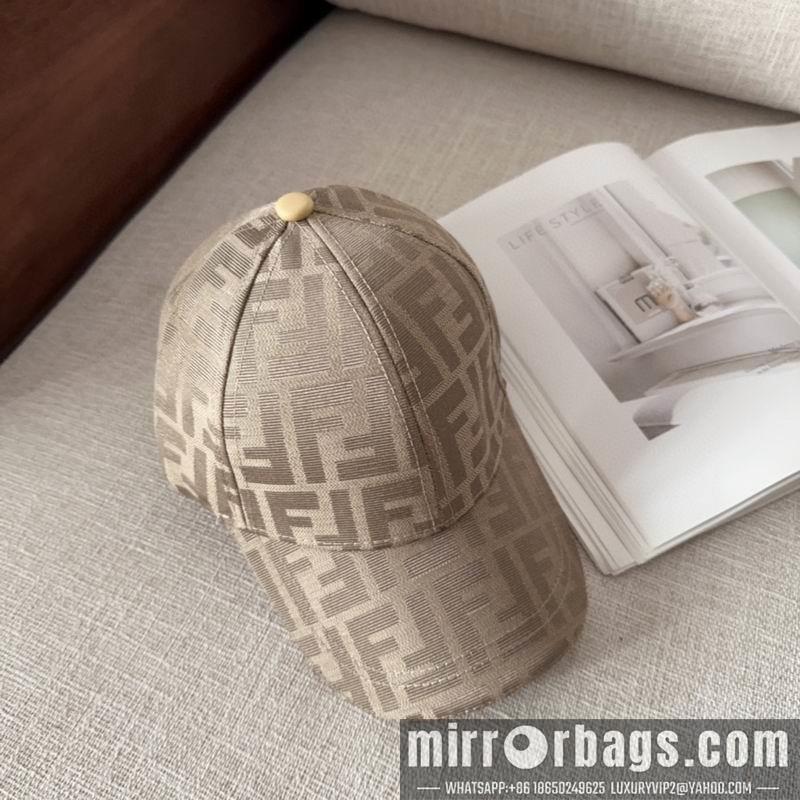 Fendi Hat dx69
