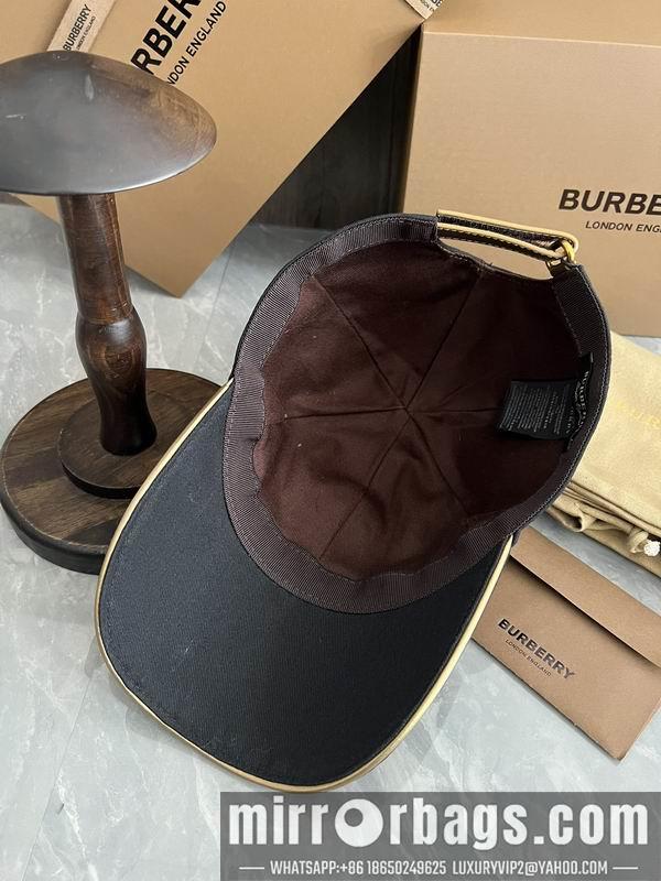 Burberry Hat dx40
