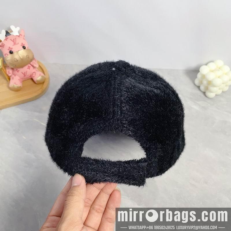 Prada Hat dx38