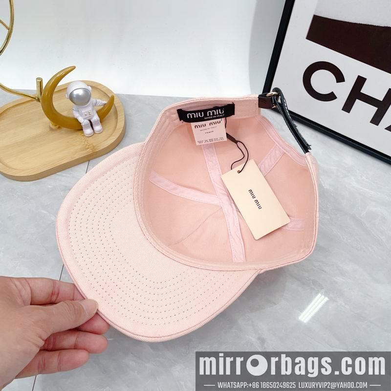 Miumiu Hat dx07