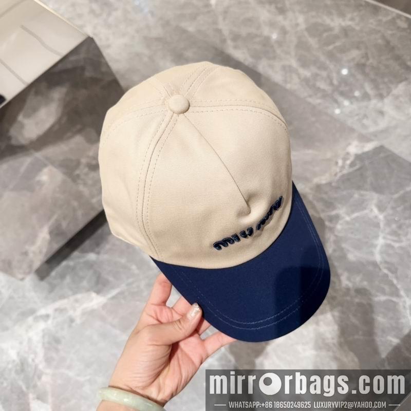 Miumiu Hat dx31