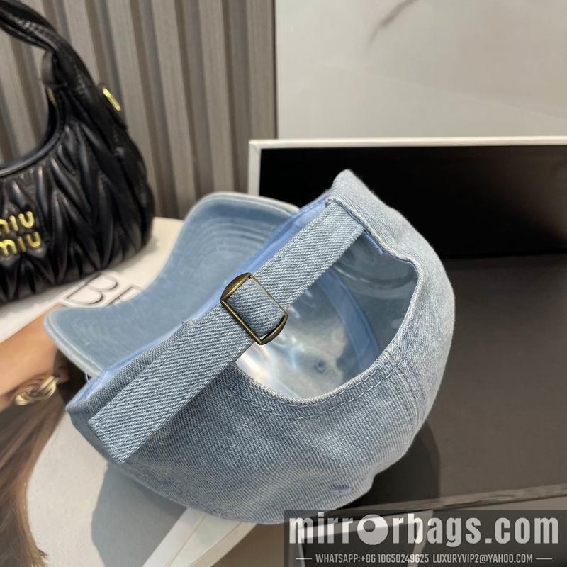 Loewe Hat dx55