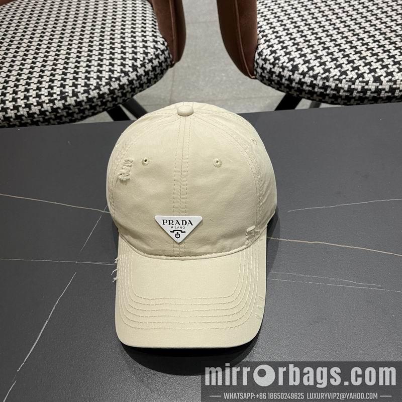 Prada Hat 040204
