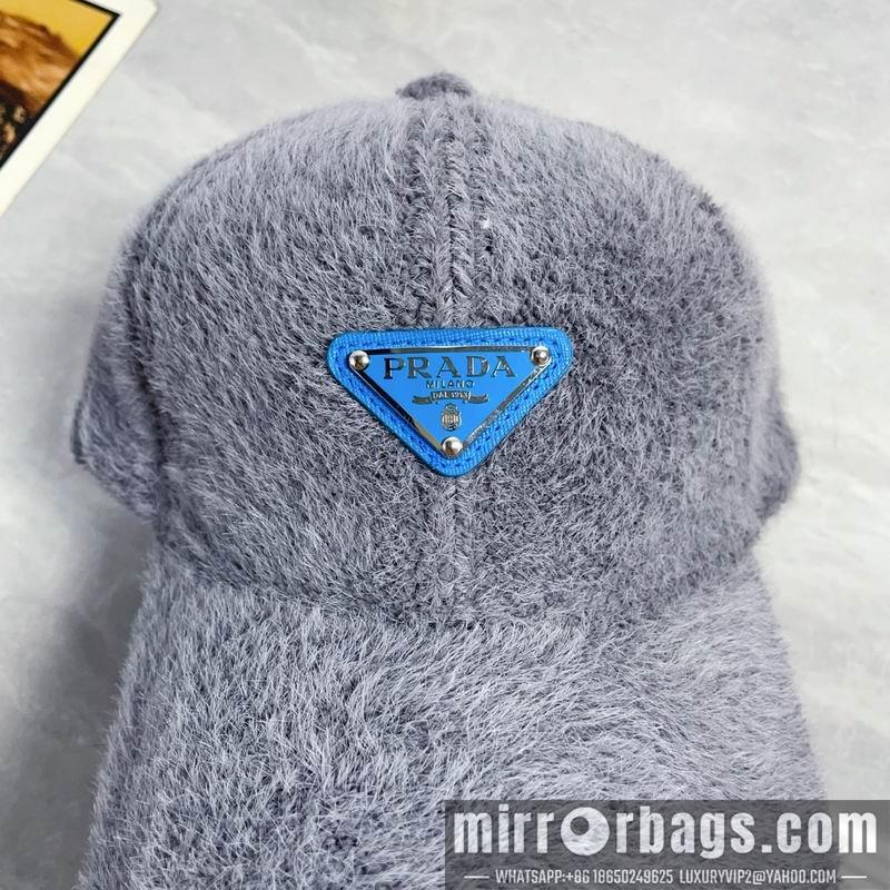 Prada Hat dx38