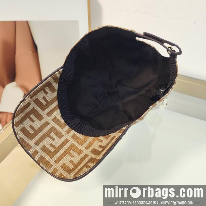 Fendi Hat dx69