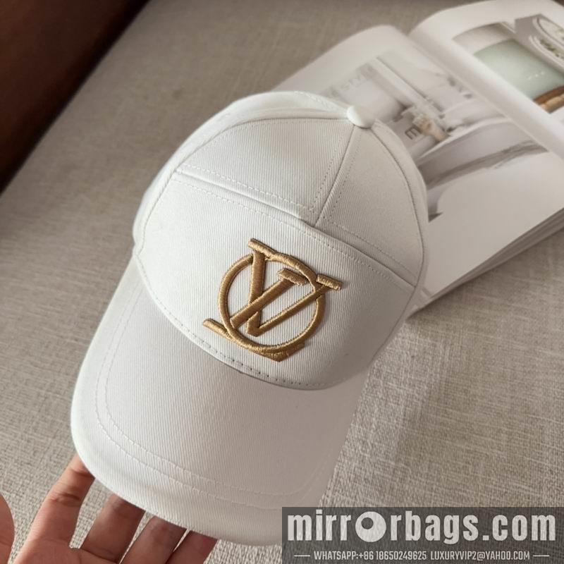 LV Hat dx26