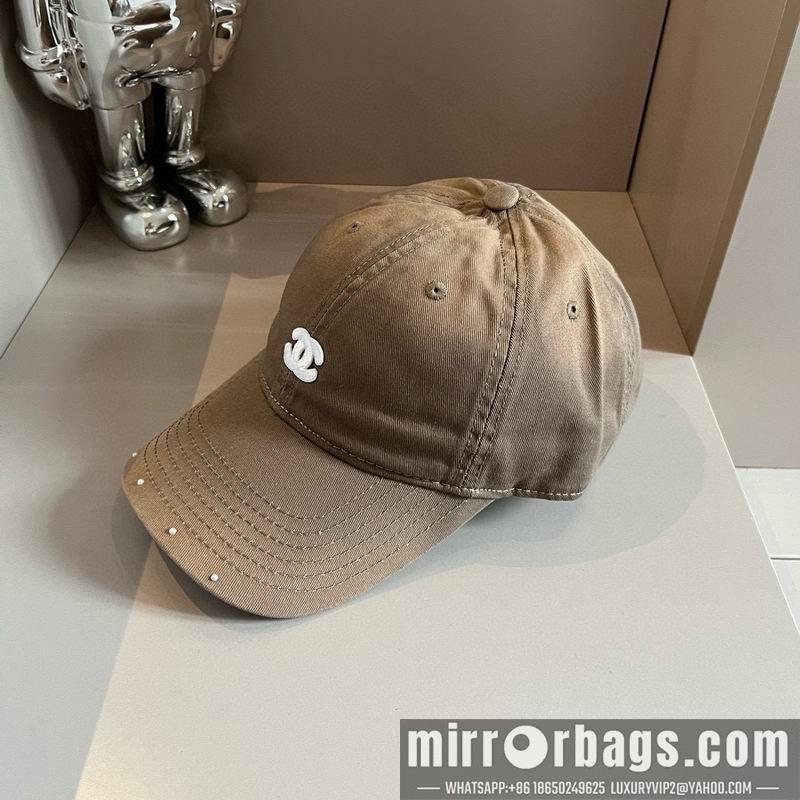 Chanel Hat dx38