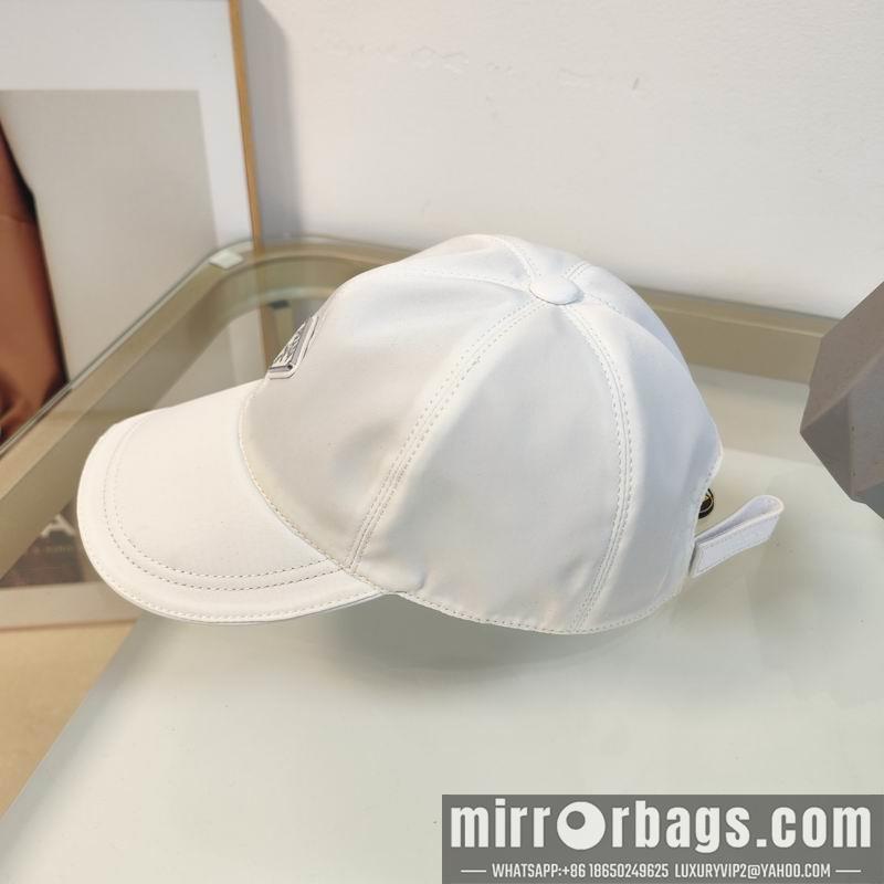 Prada Hat dx55