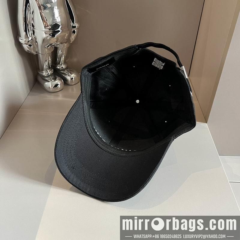 Givenchy Hat dx04