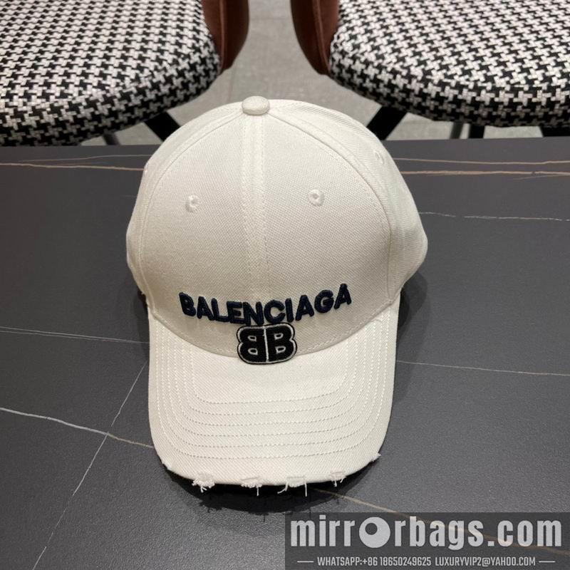 Balenciaga Hat 072202