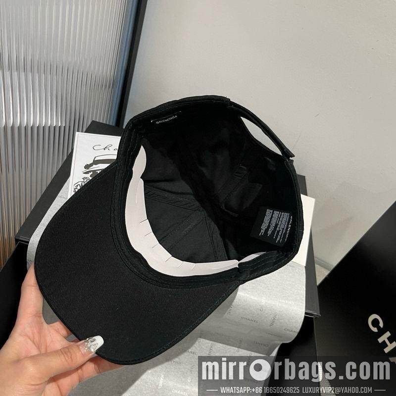 Balenciaga Hat dx42