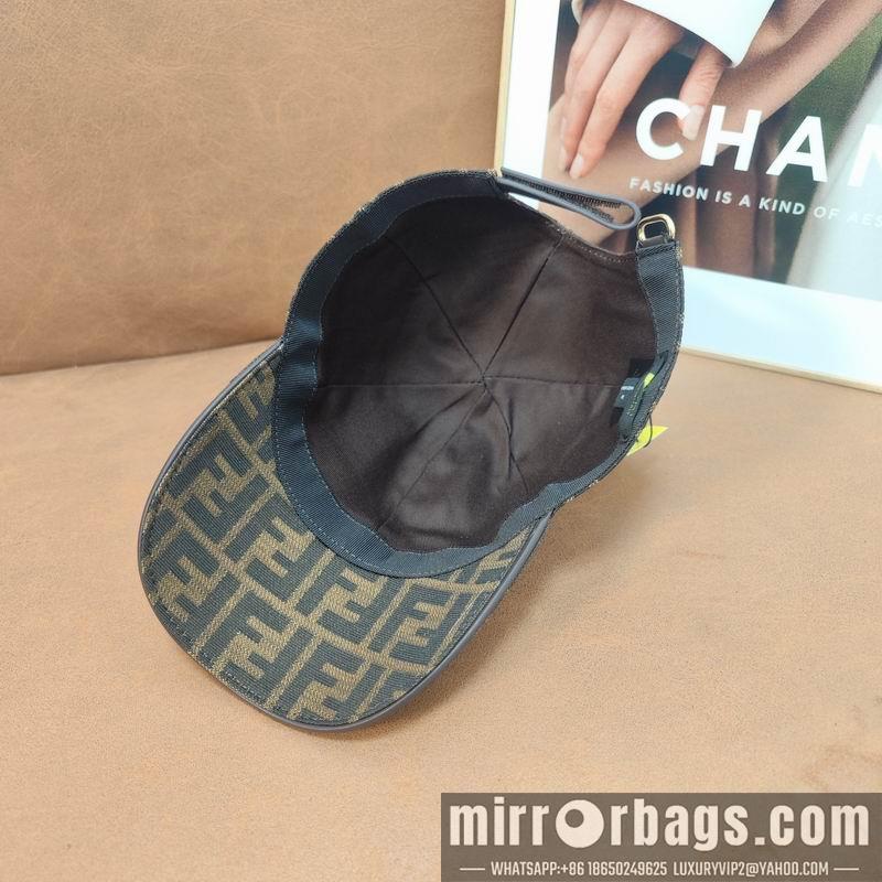 Fendi Hat dx41