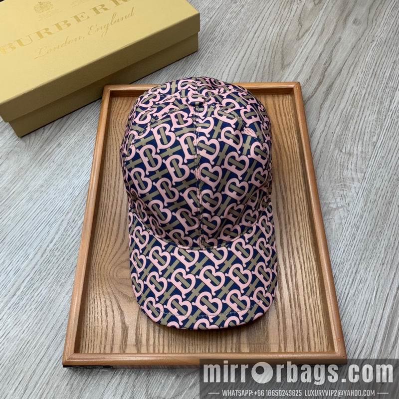 Burberry Hat33