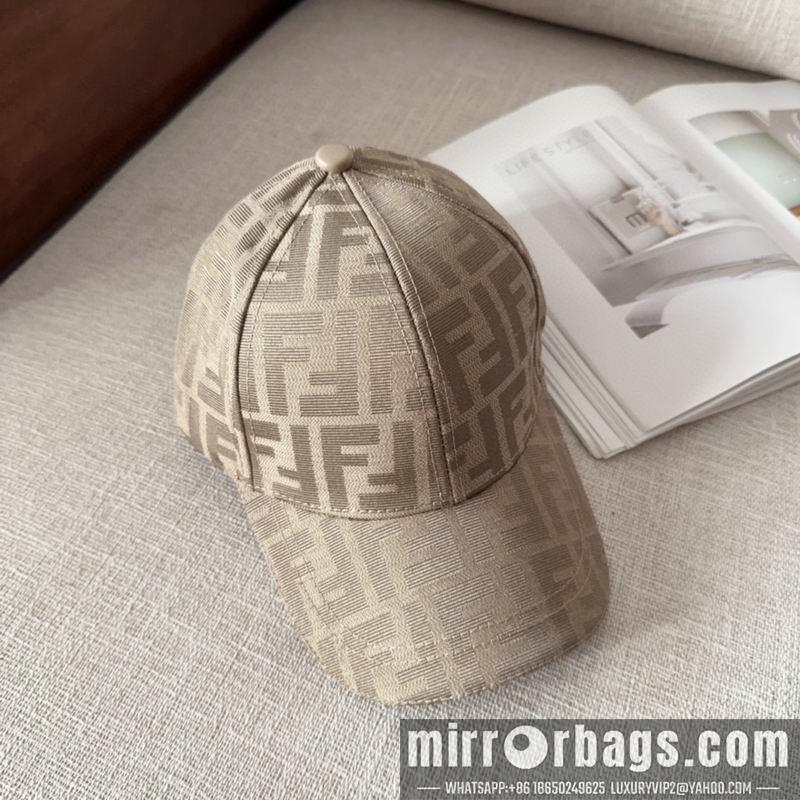 Fendi Hat dx69