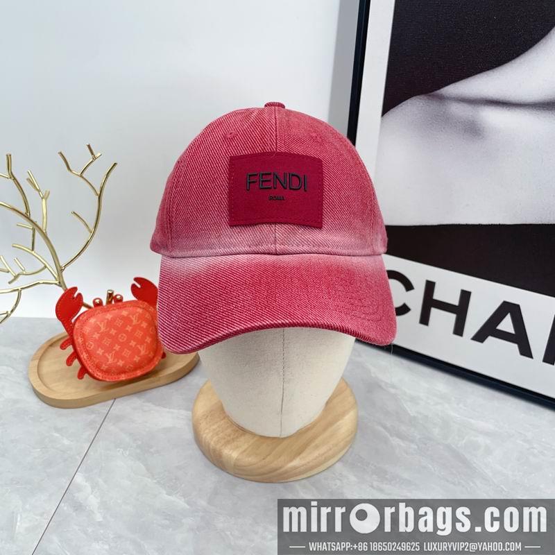 Fendi Hat dx70