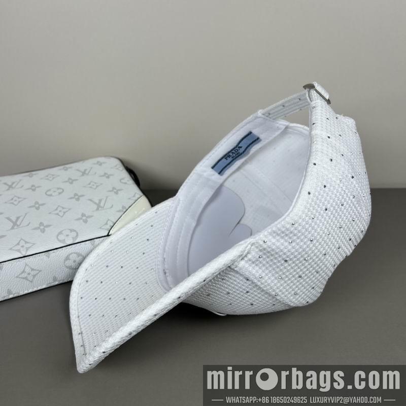 Prada Hat dx17