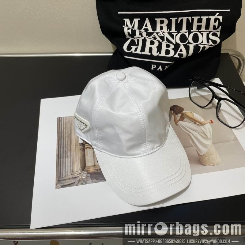 Prada Hat dx16