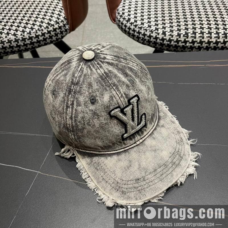 LV Hat 071302